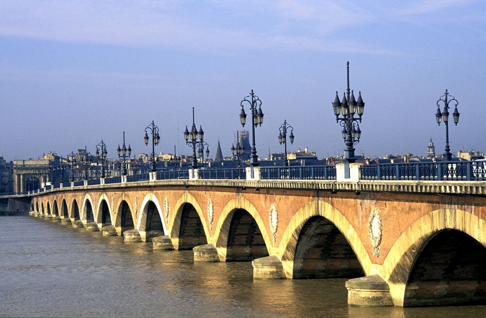 Mercure Bordeaux Cité Mondiale Centre Ville, Bordeaux Mercure Bordeaux Cité Mondiale Centre Ville, Bordeaux