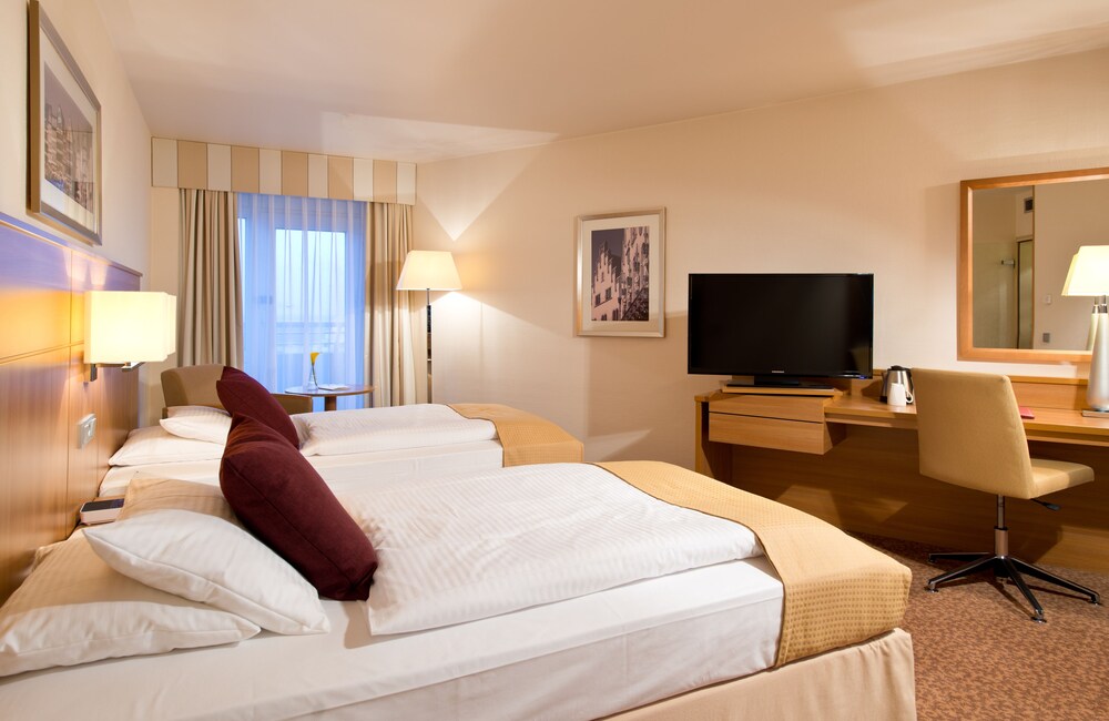 Leonardo Royal Hotel Frankfurt, Frankfurt/Main Leonardo Royal Hotel Frankfurt, Frankfurt/Main