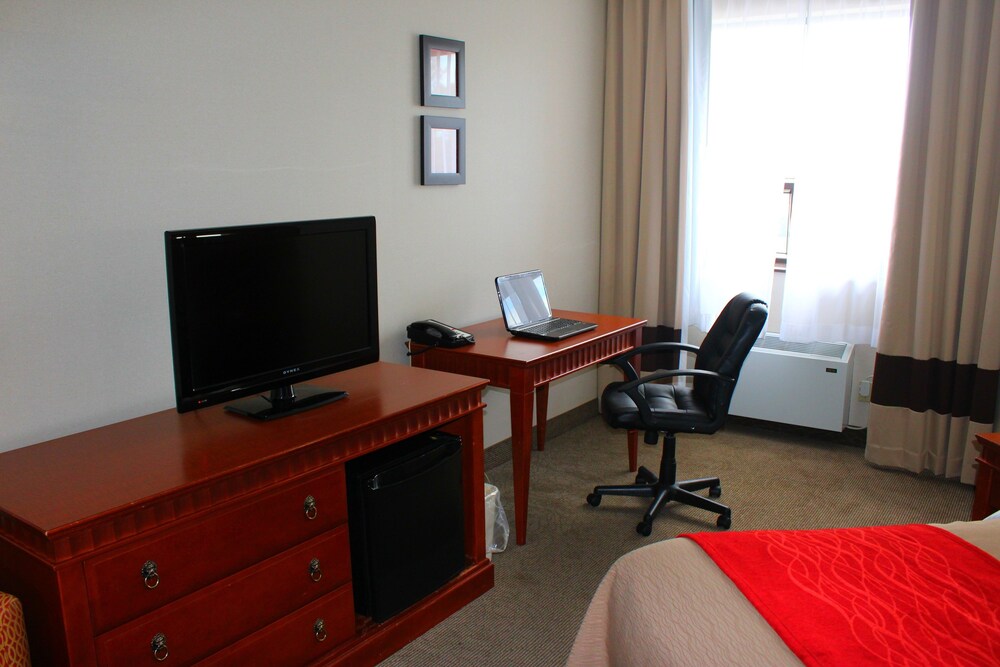 Comfort Inn And Suites, Barrie Comfort Inn And Suites, Barrie