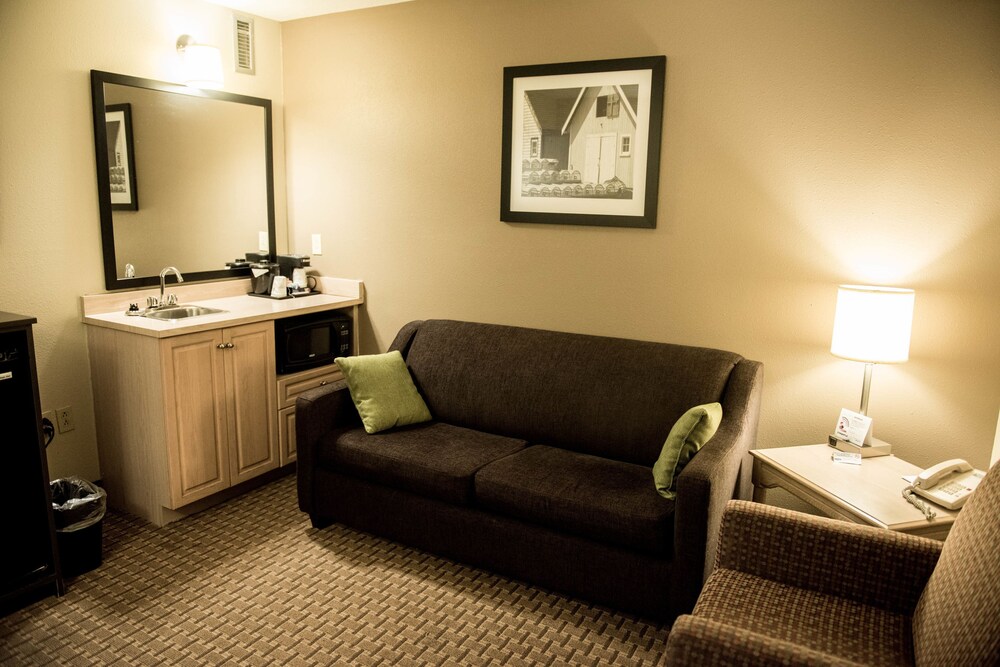 Travelodge Suites by Wyndham Moncton, Moncton Travelodge Suites by Wyndham Moncton, Moncton