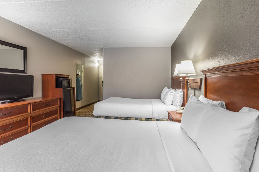 Fairbridge Inn & Suites Cartersville, Cartersville Fairbridge Inn & Suites Cartersville, Cartersville