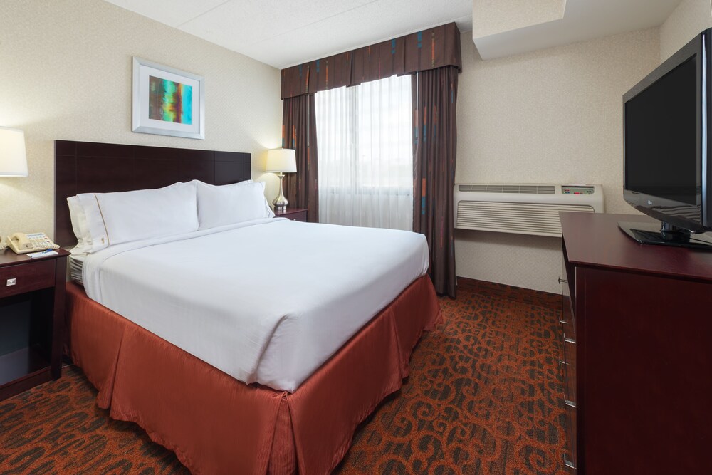 Holiday Inn Express Philadelphia NE - Bensalem, Philadelphia (PA) Holiday Inn Express Philadelphia NE - Bensalem, Philadelphia (PA)