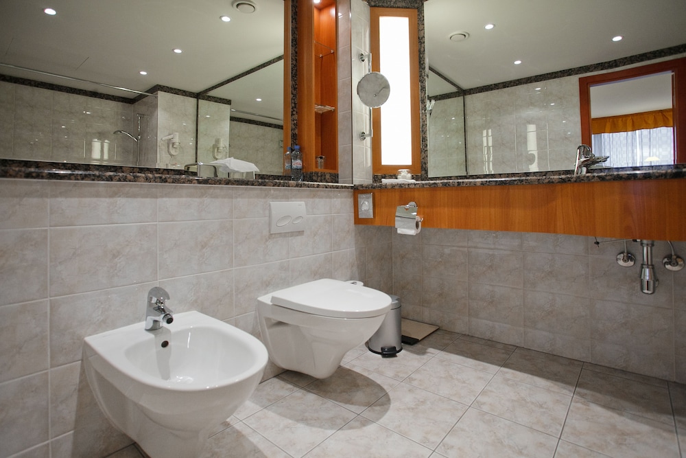 AZIMUT Hotel Olympic Moscow, Moscow AZIMUT Hotel Olympic Moscow, Moscow