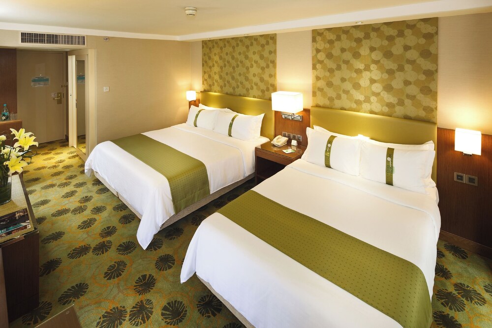 Holiday Inn Golden Mile, Hong Kong Holiday Inn Golden Mile, Hong Kong