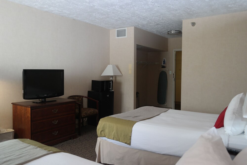 Ramada by Wyndham Waukegan/Great Lakes, Waukegan Ramada by Wyndham Waukegan/Great Lakes, Waukegan