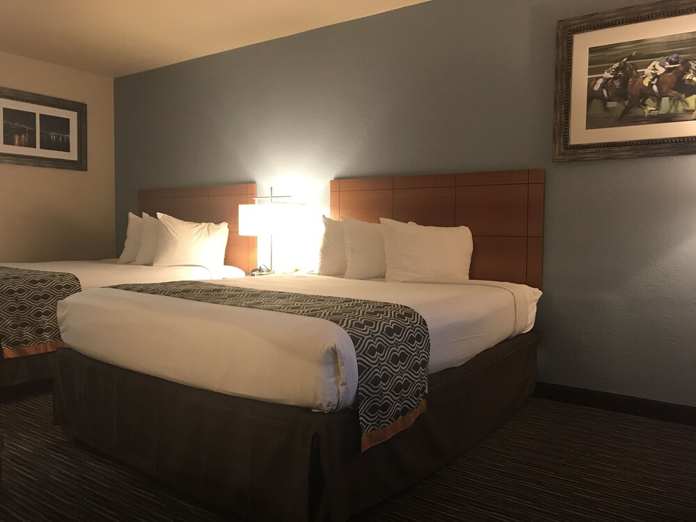 Ramada by Wyndham Louisville North, Louisville Ramada by Wyndham Louisville North, Louisville