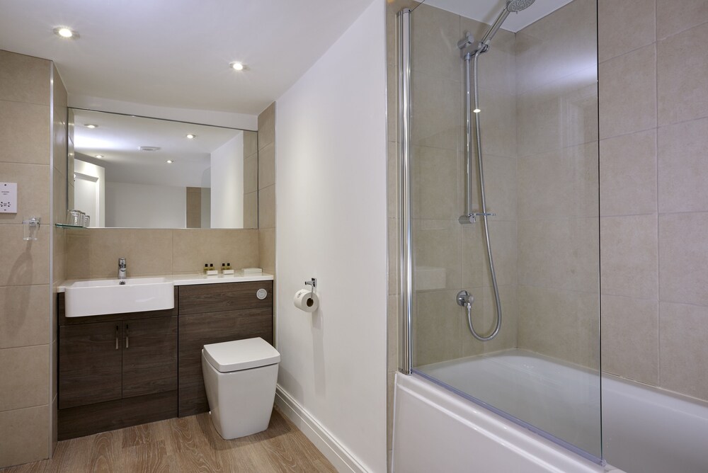 Last Drop Village Hotel and Spa, Manchester Last Drop Village Hotel and Spa, Manchester