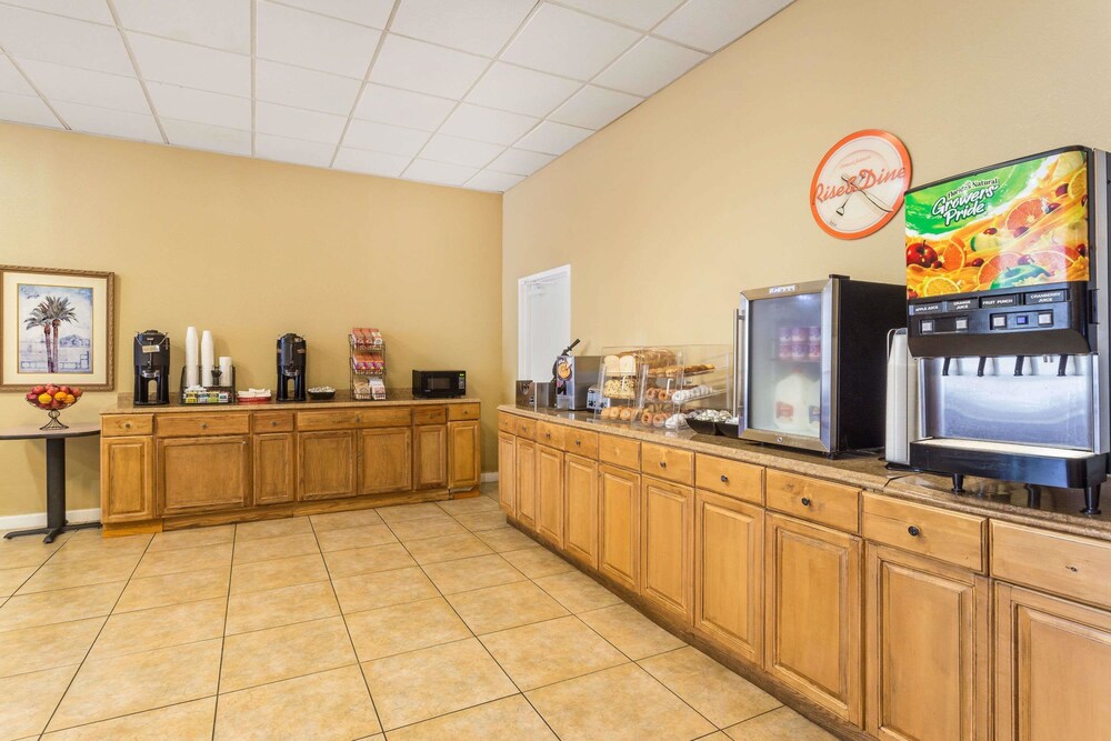 Howard Johnson by Wyndham Lakeland, Lakeland Howard Johnson by Wyndham Lakeland, Lakeland