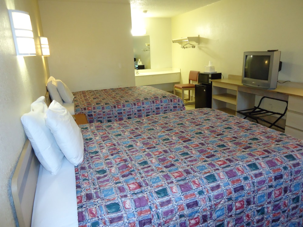 Super 6 Inn & Suites, Pensacola Super 6 Inn & Suites, Pensacola
