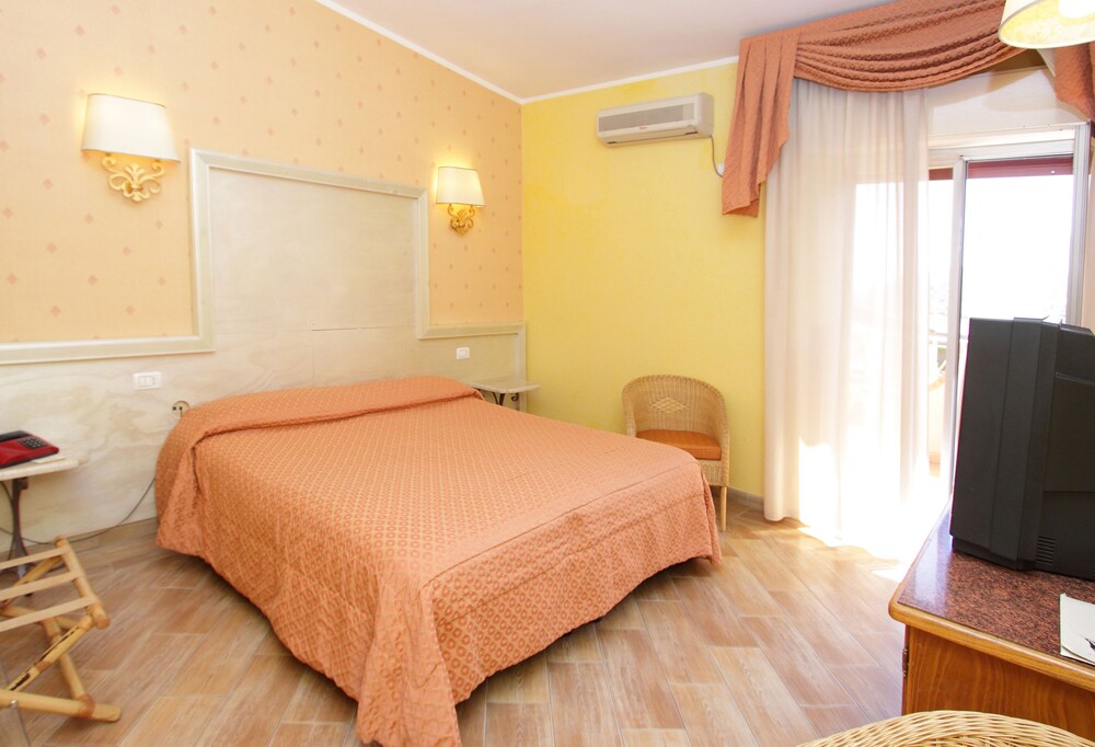 Hotel D'Orange D'Alcantara, Francavilla Sicilia Hotel D'Orange D'Alcantara, Francavilla Sicilia