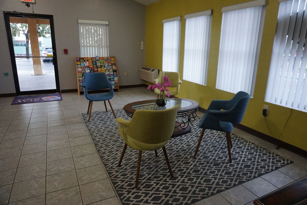 Stay Express Inn & Suites Seaworld/Medical Center, San Antonio Stay Express Inn & Suites Seaworld/Medical Center, San Antonio
