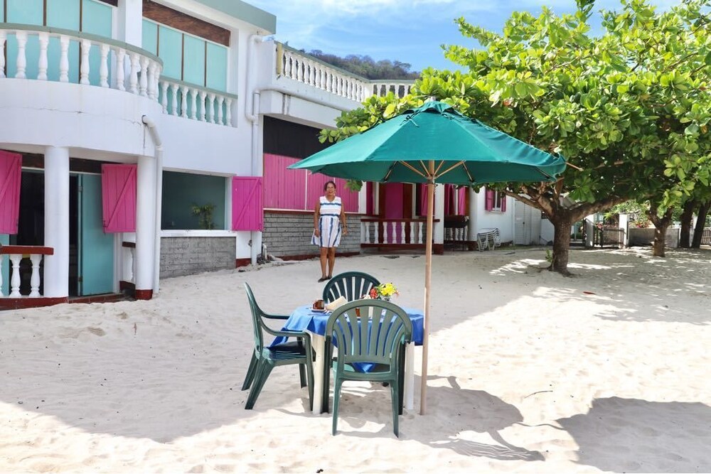 Gem Holiday Beach Resort, Saint Georgeʼs Gem Holiday Beach Resort, Saint Georgeʼs