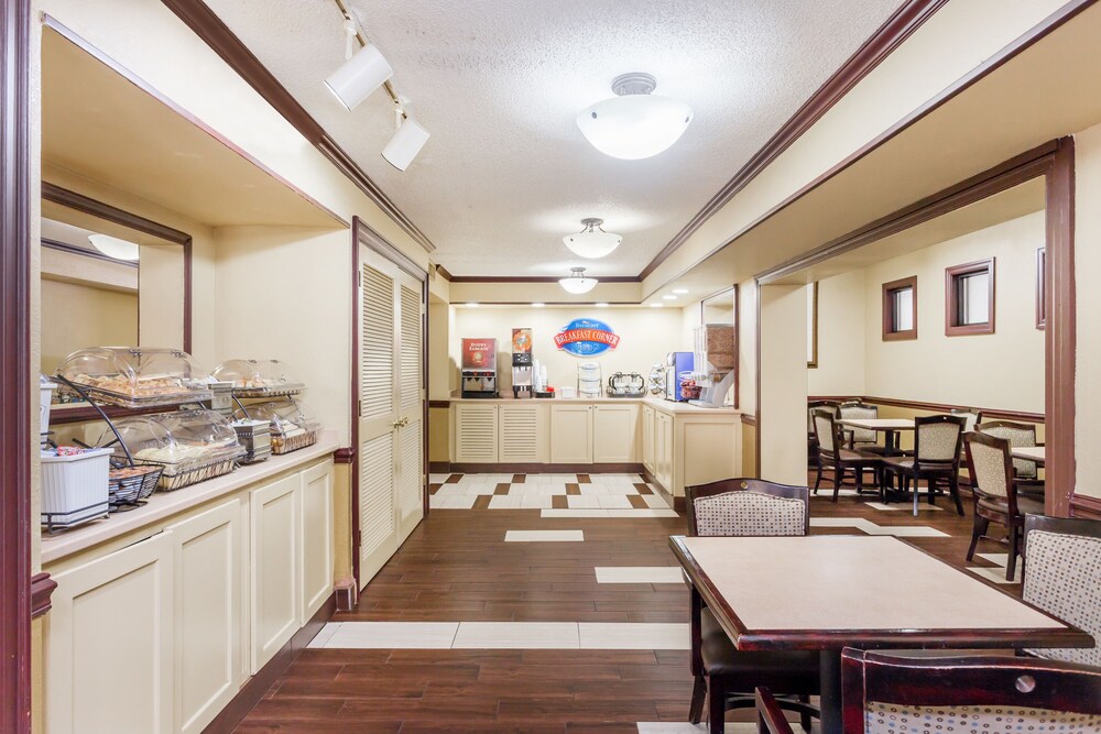 Baymont by Wyndham Pensacola, Pensacola Baymont by Wyndham Pensacola, Pensacola