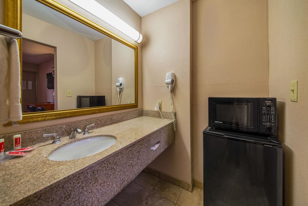 Econo Lodge Mt Laurel, Mount Laurel Econo Lodge Mt Laurel, Mount Laurel