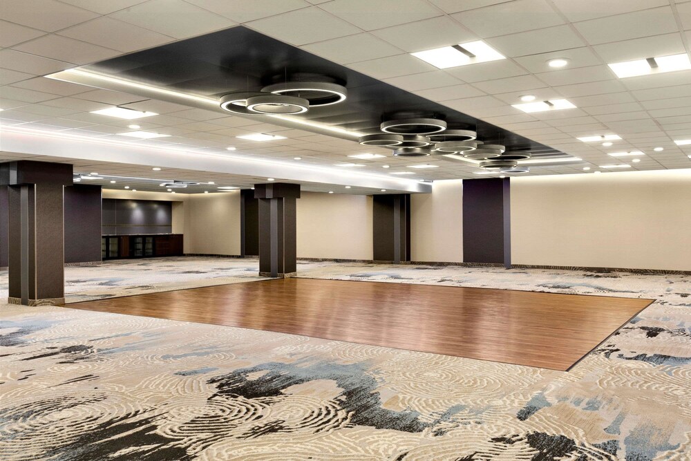 Travelodge Hotel & Conference Centre by Wyndham Regina, Regina Travelodge Hotel & Conference Centre by Wyndham Regina, Regina