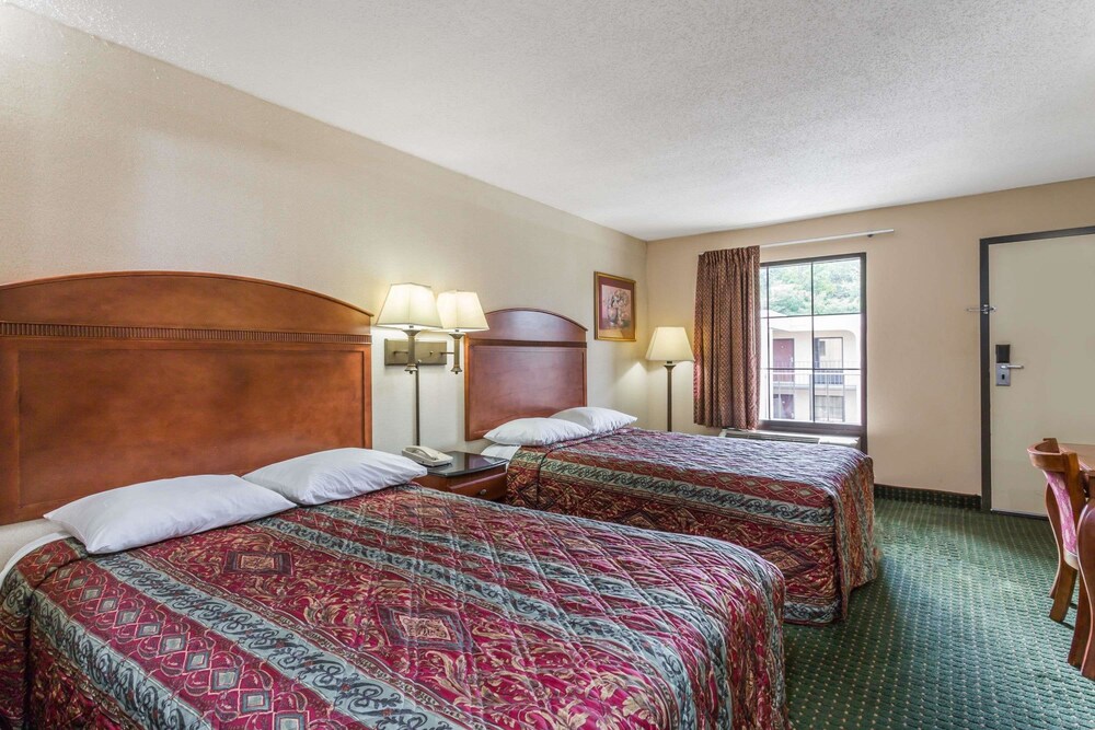 Days Inn by Wyndham Camp Springs Andrews AFB, Camp Springs Days Inn by Wyndham Camp Springs Andrews AFB, Camp Springs