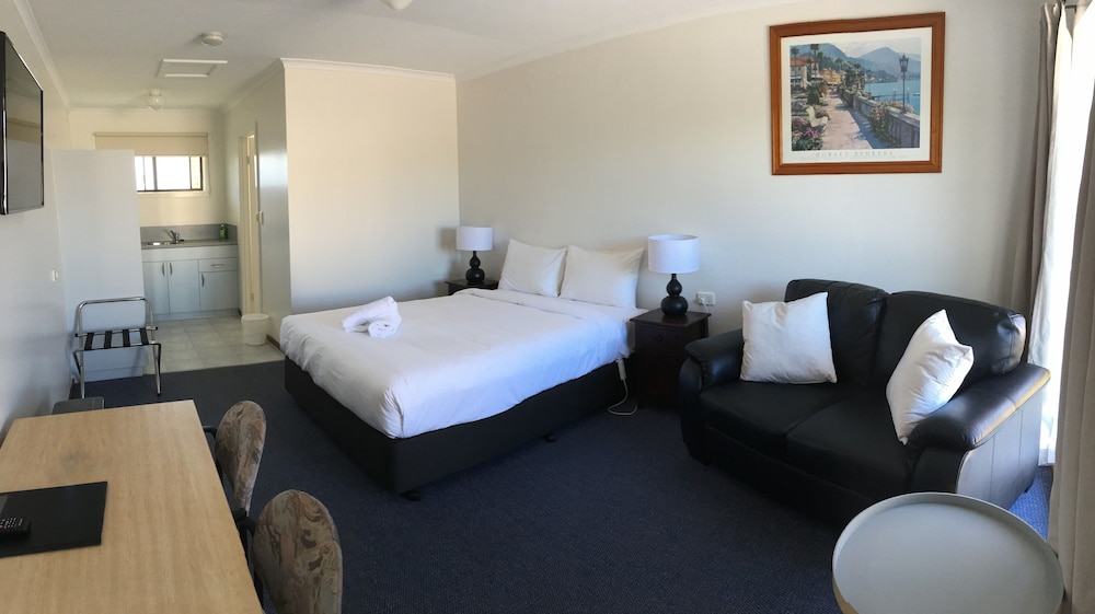 Bass & Flinders Motor Inn, Tasmania Bass & Flinders Motor Inn, Tasmania