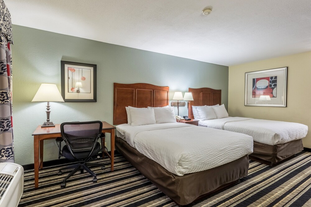 Clarion Inn, Huntsville (AL) Clarion Inn, Huntsville (AL)