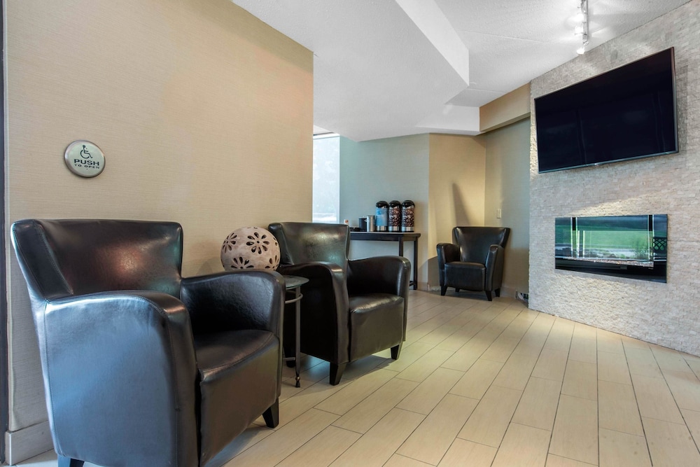 Comfort Inn Airport, North Bay Comfort Inn Airport, North Bay