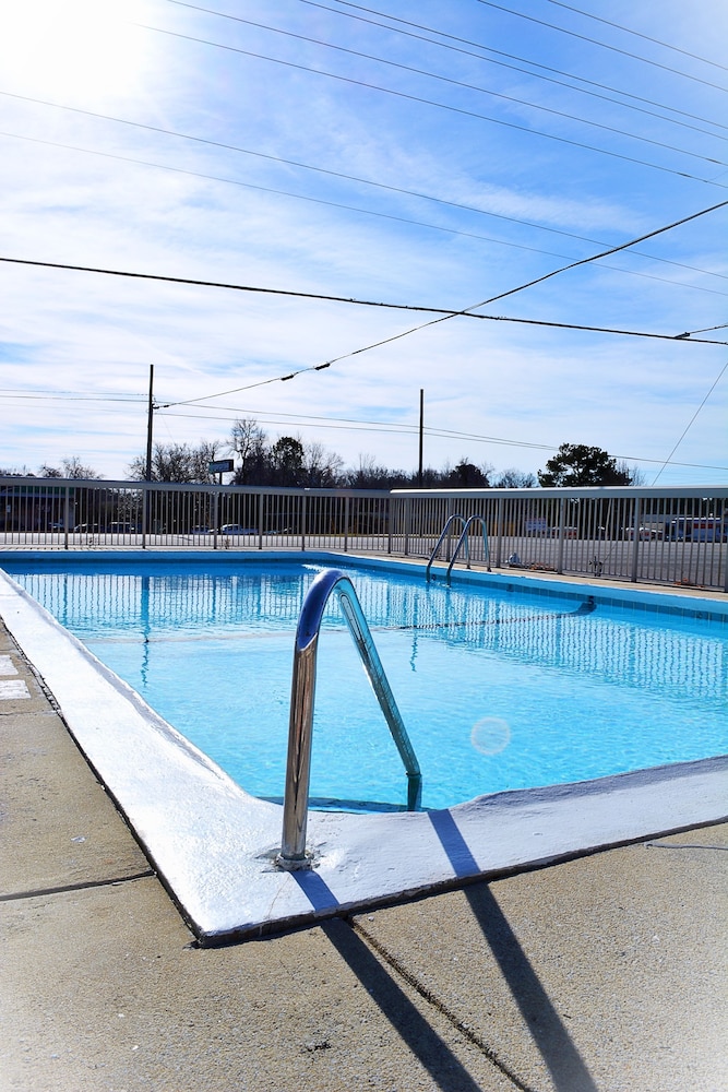 Days Inn by Wyndham Jacksonville NC, Jacksonville Days Inn by Wyndham Jacksonville NC, Jacksonville