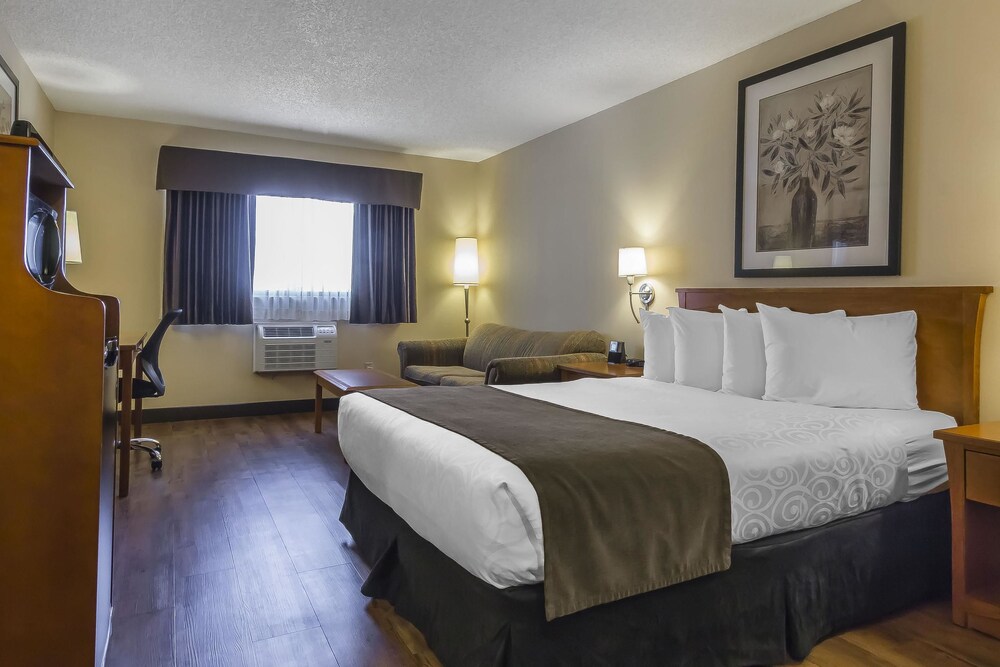 Quality Inn and Suites, Saskatoon Quality Inn and Suites, Saskatoon
