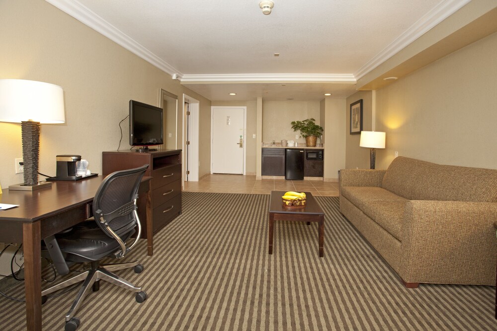 Best Western Plus Wine Country Inn & Suites, Santa Rosa Best Western Plus Wine Country Inn & Suites, Santa Rosa