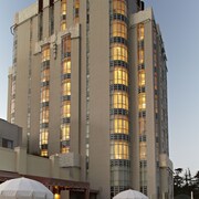 日落塔飯店