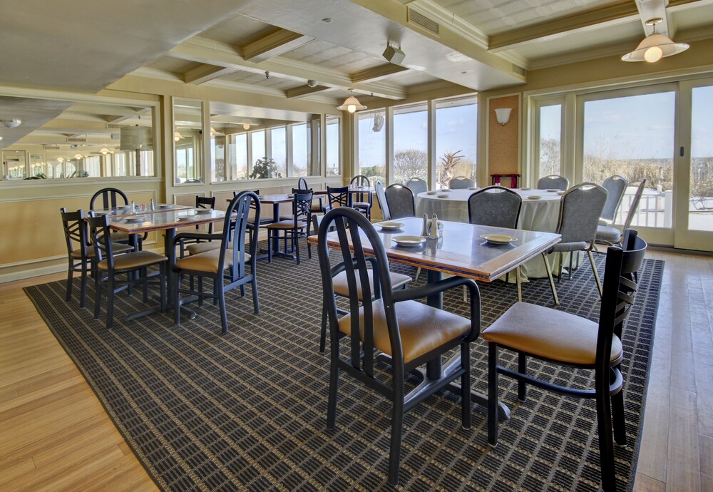Carousel Resort Hotel & Condominiums, Ocean City Carousel Resort Hotel & Condominiums, Ocean City