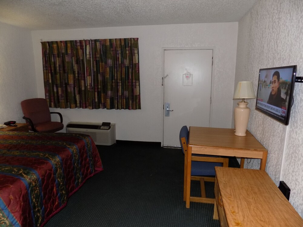 Topeka Plaza Inn, Topeka Topeka Plaza Inn, Topeka