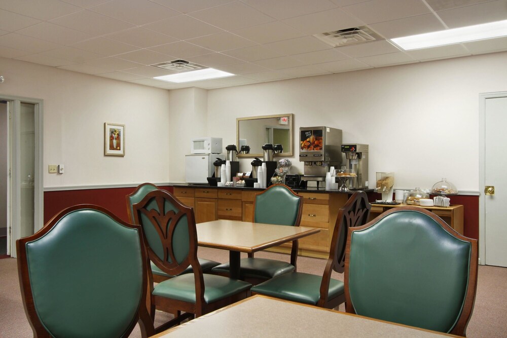 Super 8 by Wyndham Dover, Dover Super 8 by Wyndham Dover, Dover