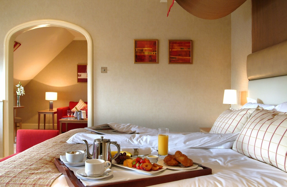 Donnington Valley Hotel and Spa, Newbury Donnington Valley Hotel and Spa, Newbury