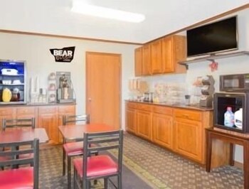 Travelodge by Wyndham Mansfield, Mansfield (OH) Travelodge by Wyndham Mansfield, Mansfield (OH)