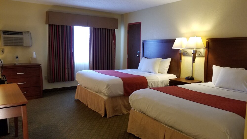 Red River Inn Suites Fargo Cass North Dakota 6 0 Price