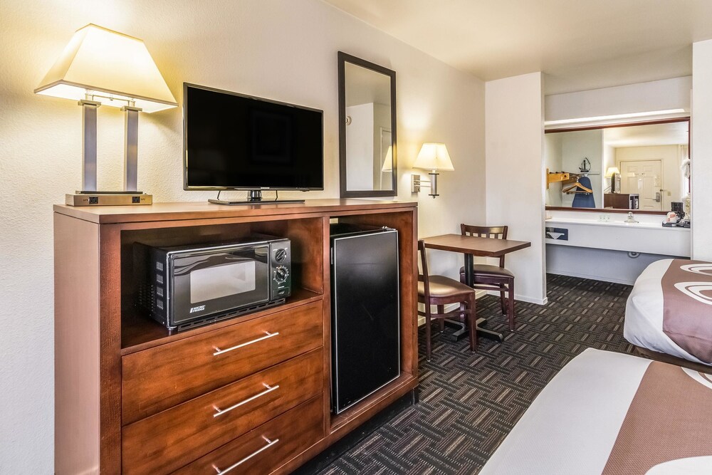 Quality Inn Fresno Near University, Fresno Quality Inn Fresno Near University, Fresno