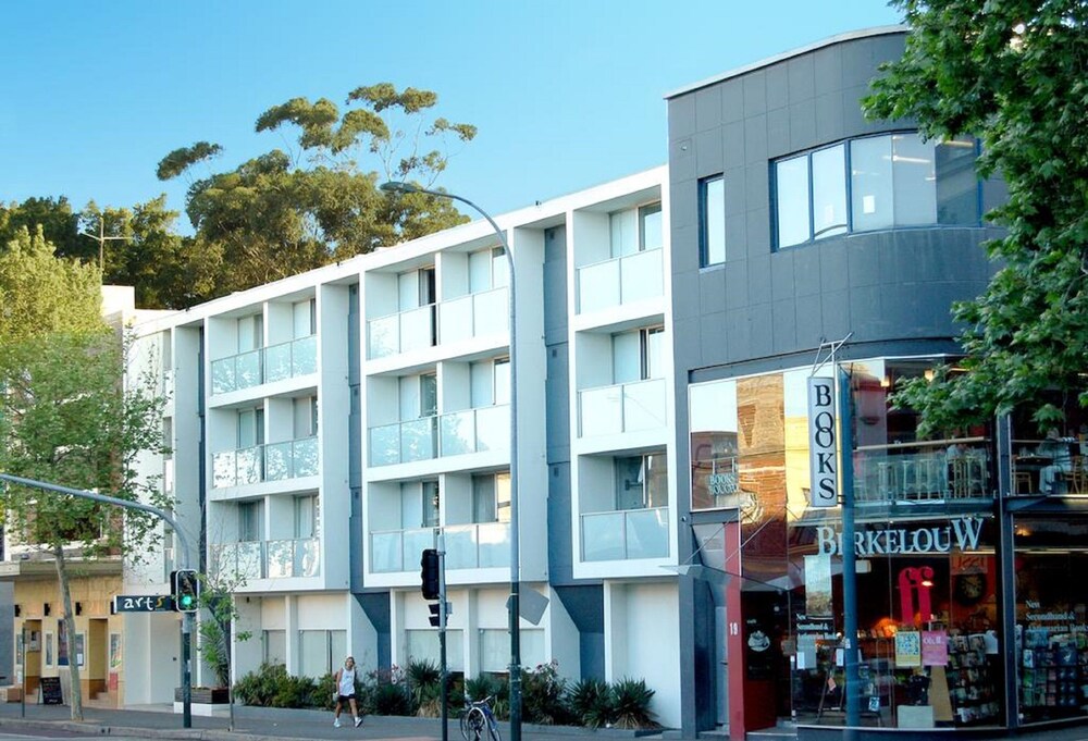 Arts Hotel, Sydney Arts Hotel, Sydney