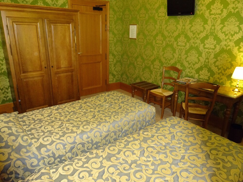 Hotel de La Cloche, Beaune Hotel de La Cloche, Beaune