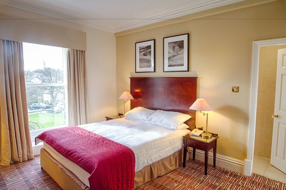 Classic Lodges The Old Swan Hotel, Harrogate Classic Lodges The Old Swan Hotel, Harrogate