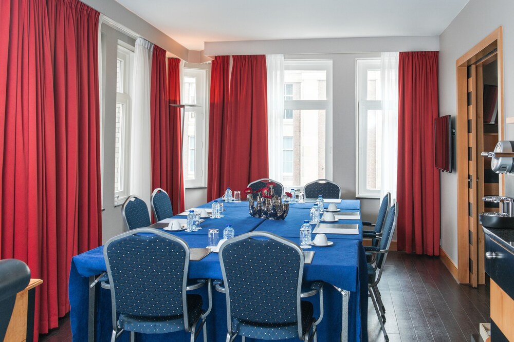 Swissôtel Amsterdam, Amsterdam Swissôtel Amsterdam, Amsterdam
