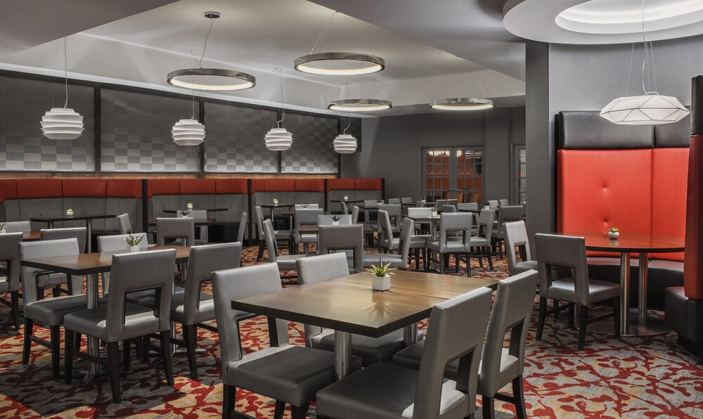 Holiday Inn Winnipeg South, Winnipeg Holiday Inn Winnipeg South, Winnipeg