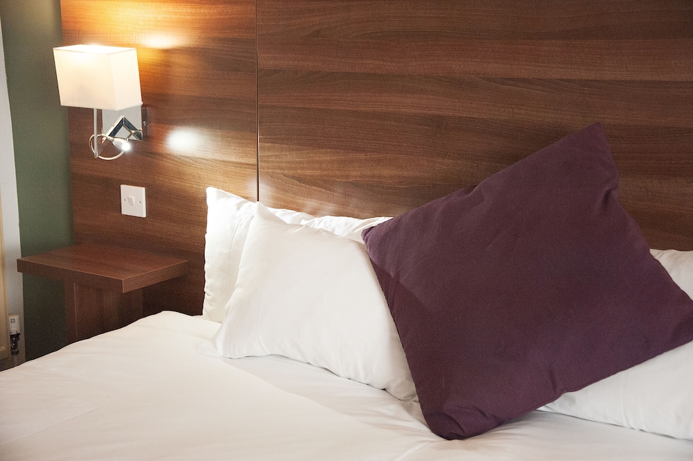 South Milford Hotel, Leeds South Milford Hotel, Leeds