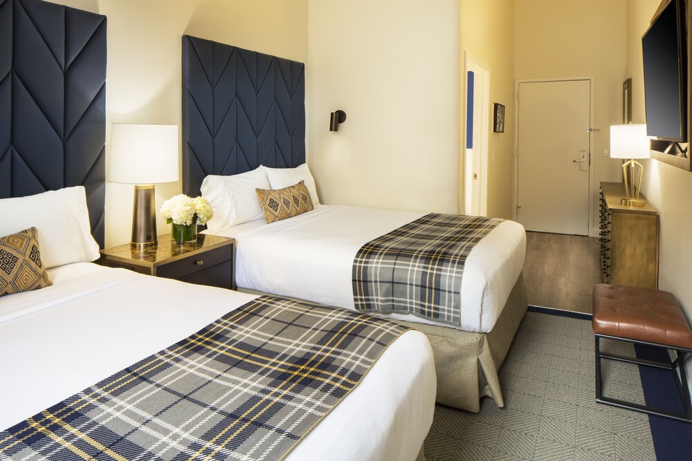 Holiday Inn Express Hotel & Suites Boston Garden, Boston Holiday Inn Express Hotel & Suites Boston Garden, Boston