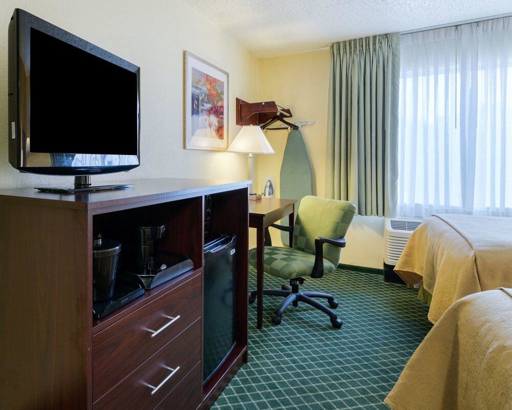 Quality Inn, Newark Quality Inn, Newark