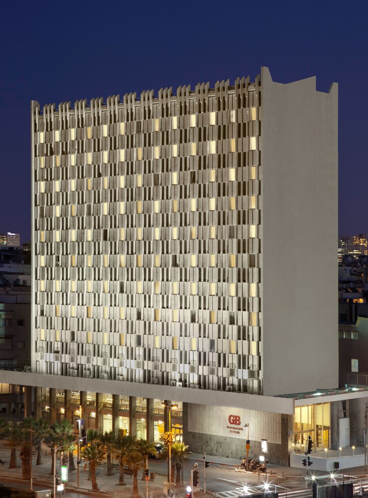 Grand Beach Hotel, Tel Aviv Grand Beach Hotel, Tel Aviv