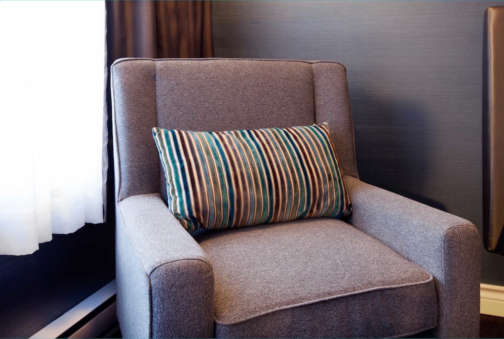 Sandman Hotel & Suites Kelowna, Kelowna Sandman Hotel & Suites Kelowna, Kelowna