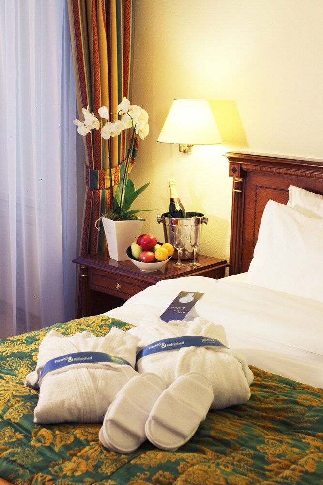 Radisson Slavyanskaya Hotel and Business Centre, Moscow
