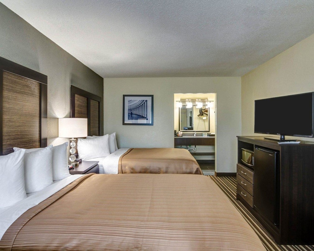 Baymont by Wyndham Charlotte Airport/Near Uptown, Charlotte Baymont by Wyndham Charlotte Airport/Near Uptown, Charlotte