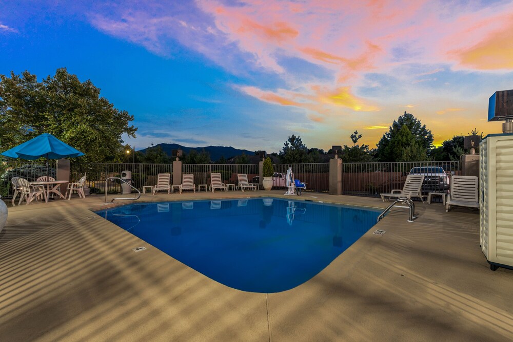 Quality Inn Johnson City Washington Tennessee 1 0 2 Price