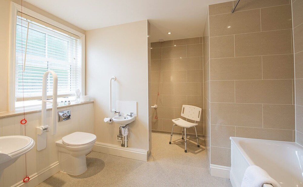 Bartley Lodge Hotel, Southampton Bartley Lodge Hotel, Southampton