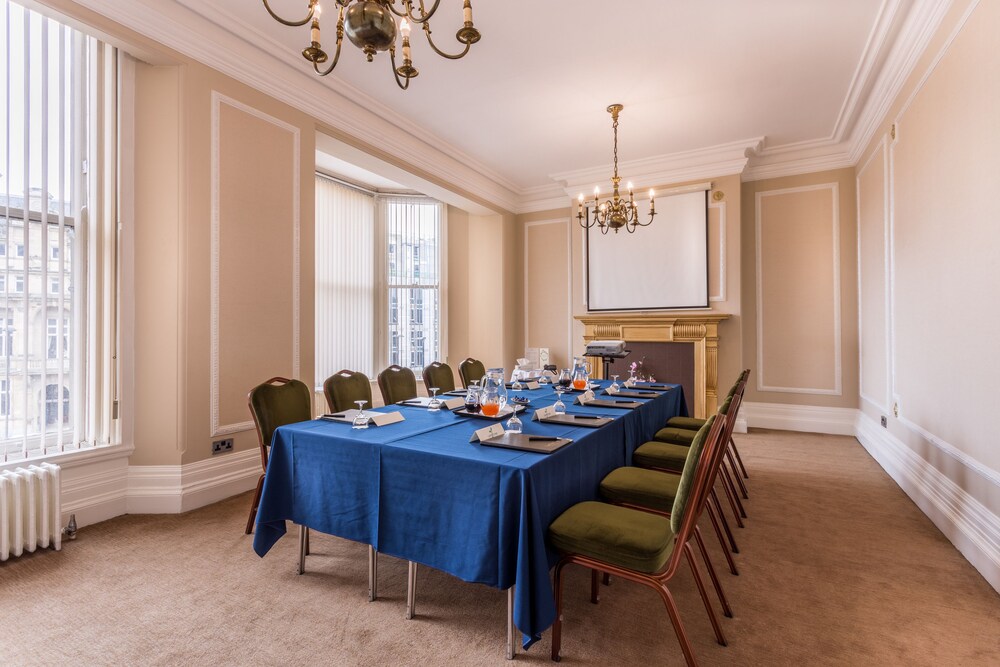 Royal Station Hotel, Newcastle-upon-Tyne Royal Station Hotel, Newcastle-upon-Tyne