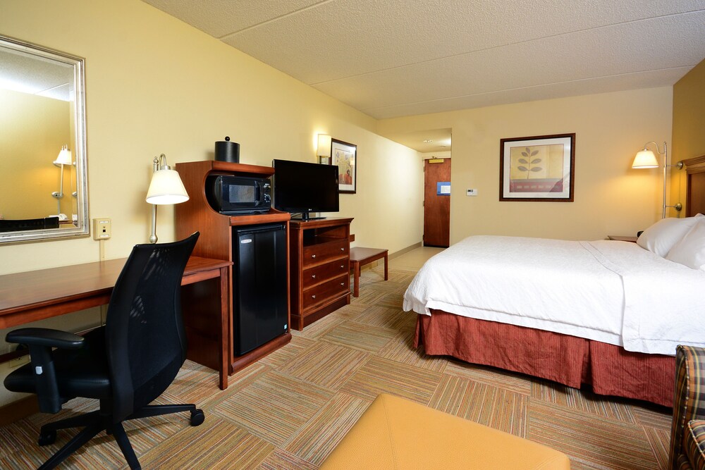 Hampton Inn Raleigh - Capital Blvd. North, Raleigh Hampton Inn Raleigh - Capital Blvd. North, Raleigh